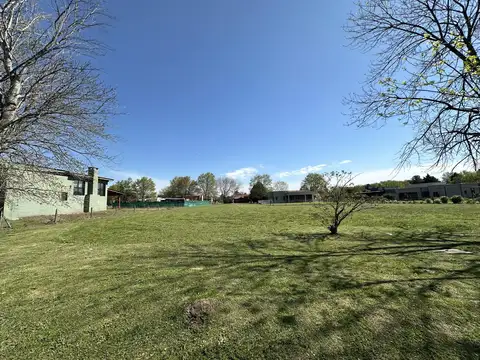 Terreno en Venta en Los Alcanfores, USD 98.000