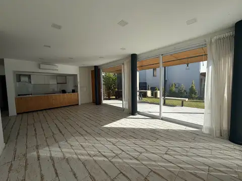 Alquiler Vila Marina II