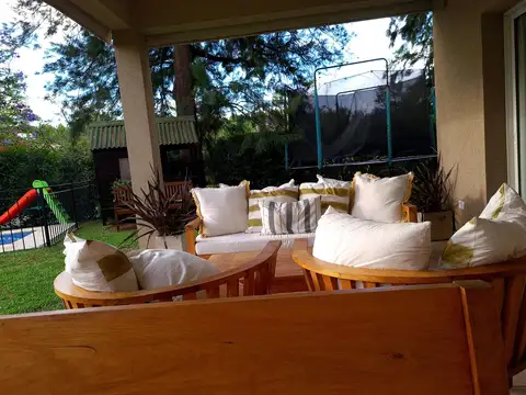 Casa en Alquiler al Norte