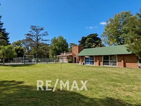 Venta casa del viso,3 dorm. pileta cancha de padle