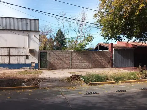 Oportunidad única: Lote estratégico en Cuarta S