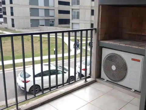 Departamento en Alquiler con 1 cocheras