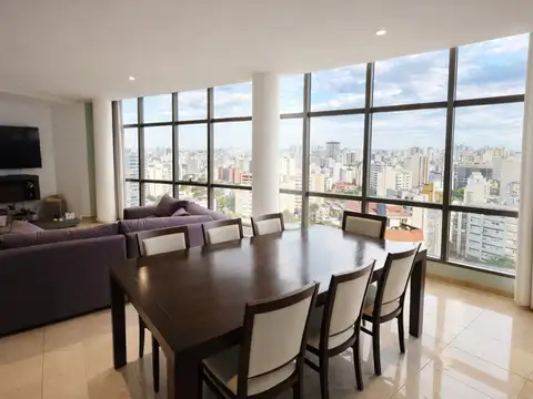 Departamento 6 ambientes con 2 baños