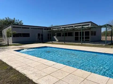 Terreno en Venta en Villa Zanjón, Capital