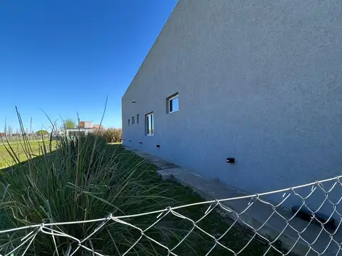 Casa en Venta en Horizontes al Sur, USD 219.000