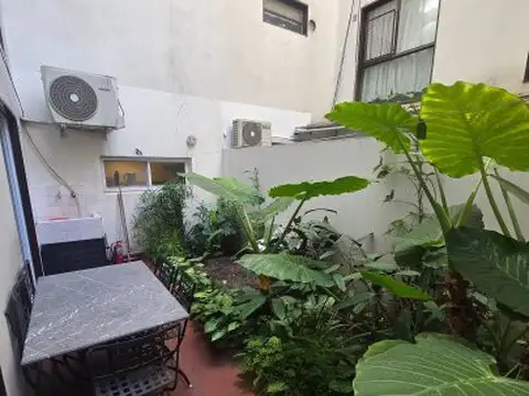 Manuela Pedraza 2500, Piso 0