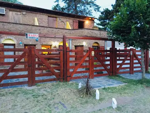 Oportunidad Duplex 3 Amb c/ patio y gas natural