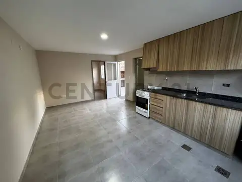 Departamento en Alquiler en Godoy Cruz, $ 480.000