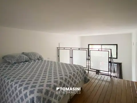 Depto Tipo Casa 2 ambientes con 1 baño