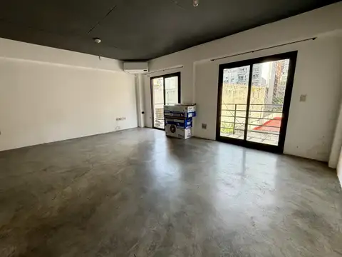 monoambiente  con balcon en Belgrano