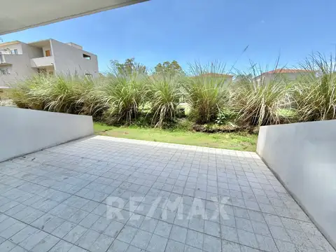 VENTA DPTO 2 AMB PLANTA BAJA SARAVI VILLAGE