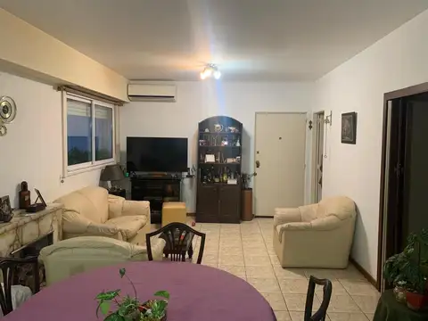 4 Amb Depto fte cochera 80 m2 2 bañ exc est