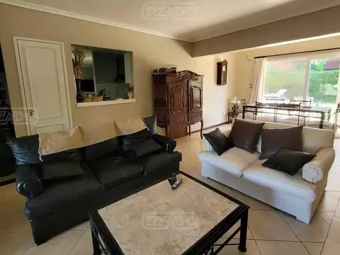 Casa en Venta en Country Club Banco Provincia, USD 370.000