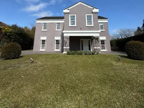 Casa en Alquiler de 5 dormitorios