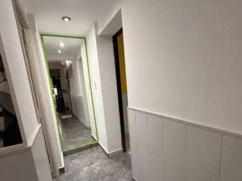Casa 5 ambientes con 1 baño