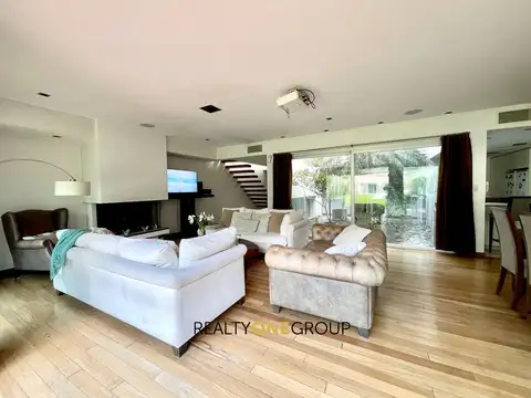 Casa en Venta de 5 dormitorios
