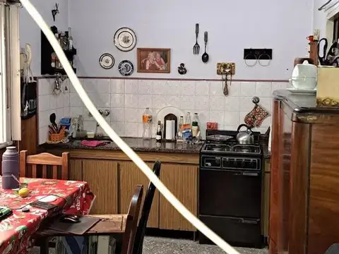 Casa en Venta en Lanús Oeste, USD 115.000
