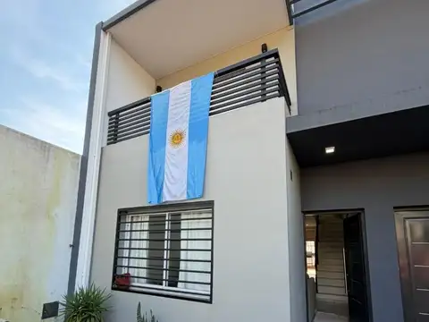 Duplex zona norte
