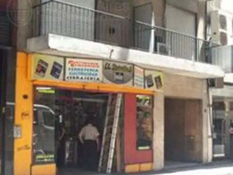 1 AMB. AMOBLADO EN ESMERALDA 534 PISO 4