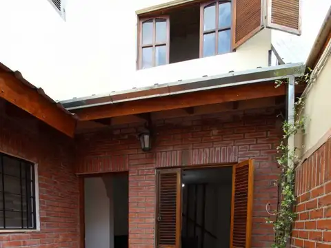 Depto Tipo Casa en Venta de 5 ambientes