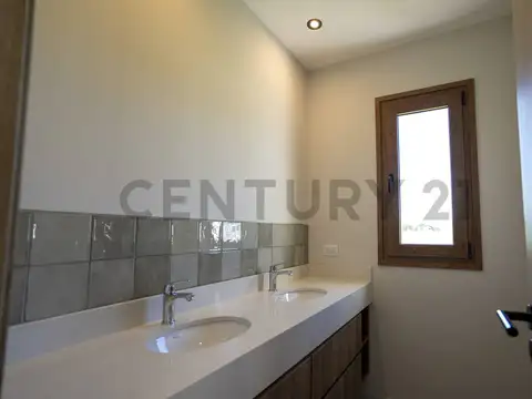 Club de Campo La Vaguada , Piso 0