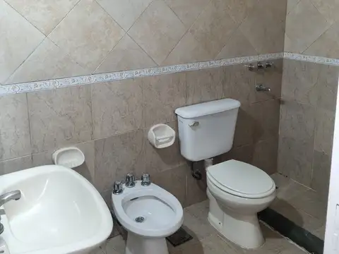 Departamento en Alquiler en Ludueña, $ 550.000