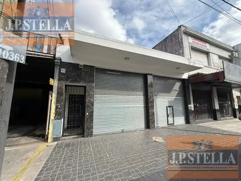 Excelente Local 240 m² s/ Avenida - Oficina y 2 Baños - Lomas Del Mirador