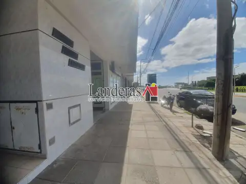 Av. Costanera Sur 100