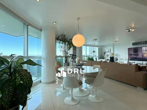 Alto Villa Sol. Dpto. en venta Semipiso