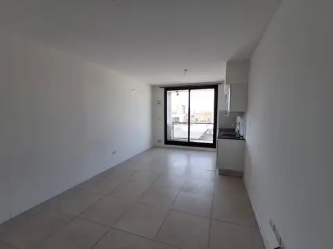 Excelente monoambiente en Alquiler en Ov. Lagos al 400 Rosario