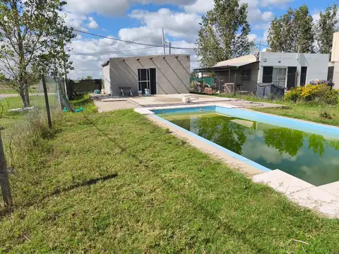 Monoambiente / Quincho con pileta en venta - Tierra de Sueños 3 Roldán