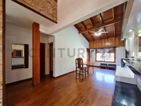 Casa en venta City Bell entre caminos 461 e/ 21a y 21c