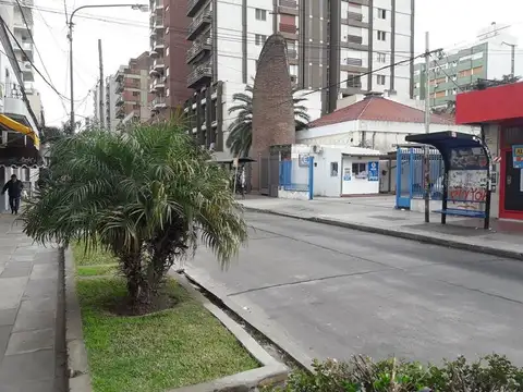 Local en Alquiler en Villa Ballester, USD 8.000