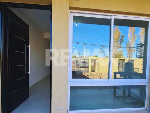 DEPARTAMENTO 2 DORM DUPLEX C/TERRAZA C/COCHERA