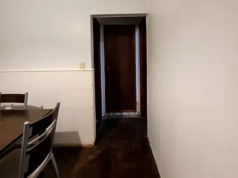 Mariano Moreno 1600, Piso 1