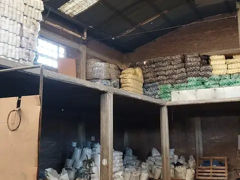Galpón en Gregorio De Laferrere