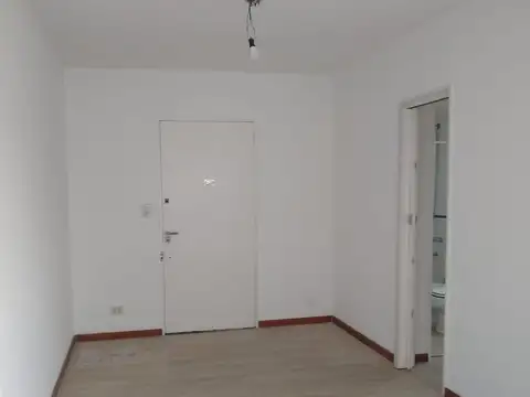 Departamento en Venta en Colegiales, USD 80.000