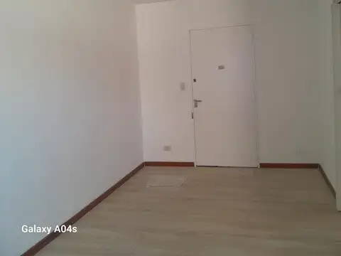 Alvarez Thomas  800 3°