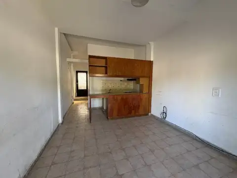 Remedios de Escalada 1028 , Piso 0