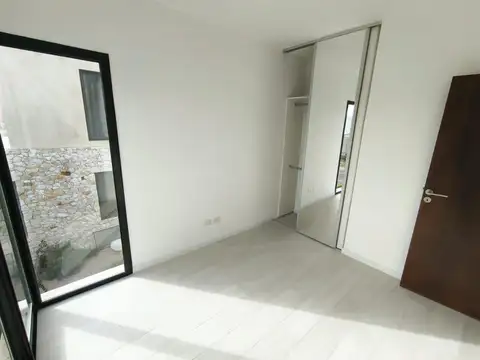 Casa en Venta en El Cantón - Barrio Golf, USD 417.000