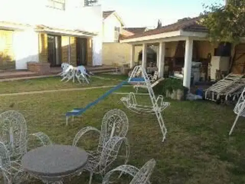 Gobernador Olmos 2300