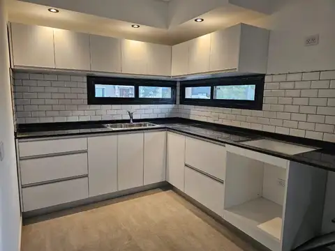 Casa en Venta al Este