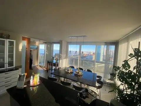 Departamento en Venta de 5 ambientes