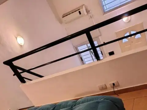 Depto Tipo Casa en Alquiler de 1 dormitorio
