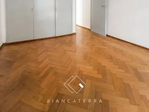 Departamento en Venta en Martin, USD 145.000