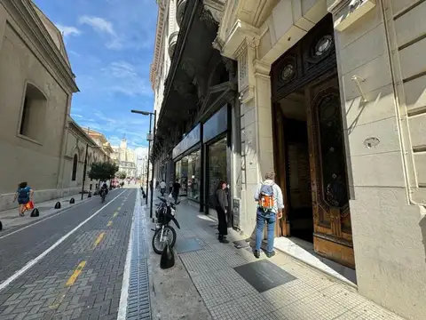 San Martín 100