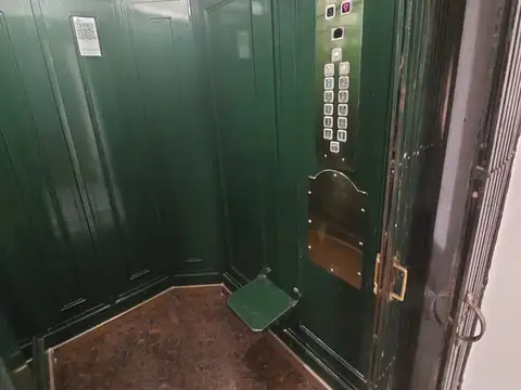 Oficina en Venta en San Nicolás, USD 23.000