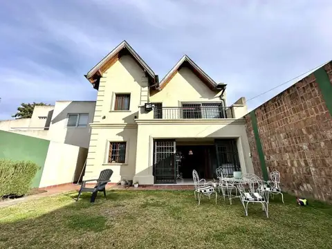 Casa 5 ambientes