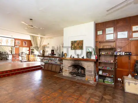 Casa en Venta en Jose Leon Suarez, USD 215.000