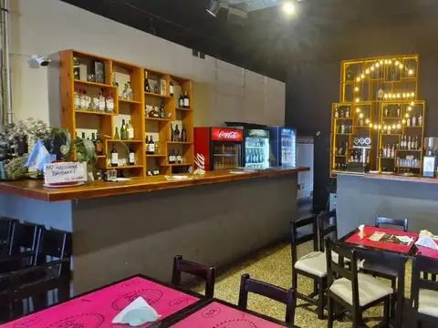 Local en Venta 51 años